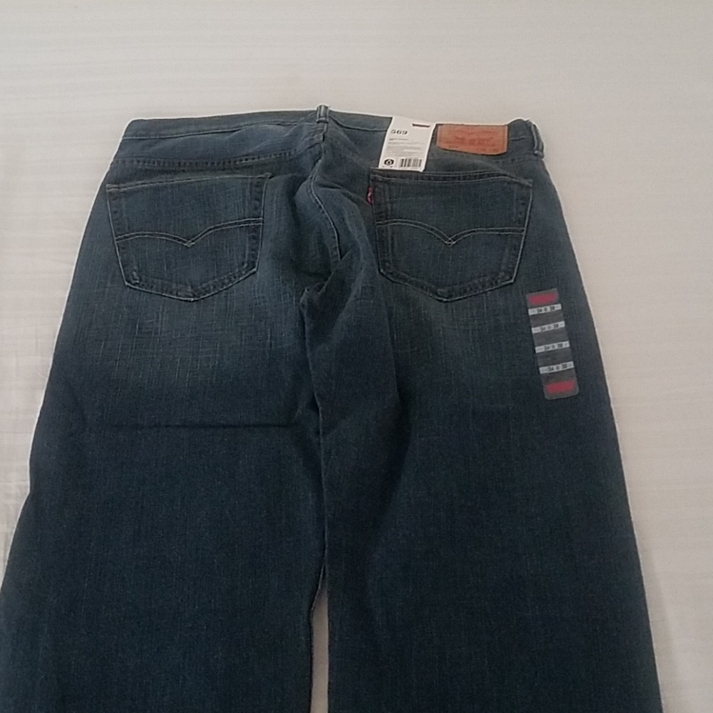 Jeans - Picture 2 of 3